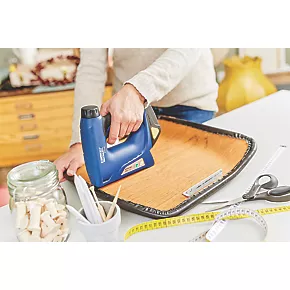 Rapid BTX140 14mm 7.2V 1 x 1.3Ah Li-Ion Hobby Cordless Nail Gun / Stapler 3 Rapid BTX140 14mm 7.2V 1 x 1.3Ah Li-Ion Hobby Cordless Nail Gun / Stapler - Image 3