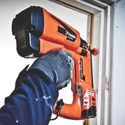 Refurb Paslode IM65 F16 63mm 7.4V 1 x 2.1Ah Lithium Second Fix Cordless Gas Nail Gun 6 Refurb Paslode IM65 F16 63mm 7.4V 1 x 2.1Ah Lithium Second Fix Cordless Gas Nail Gun -Collated Nails Shop 143RY A2
