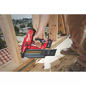 Milwaukee M18FFN21-0C 3.7mm 18V Li-Ion RedLithium Brushless First Fix Cordless Nail Gun - Bare 4 Milwaukee M18FFN21-0C 3.7mm 18V Li-Ion RedLithium Brushless First Fix Cordless Nail Gun - Bare - Image 4
