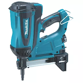 Makita GN420CSE 40mm 7.2V 2 x 1.0Ah Li-Ion First Fix Cordless Gas Nail Gun 1 Makita GN420CSE 40mm 7.2V 2 x 1.0Ah Li-Ion First Fix Cordless Gas Nail Gun