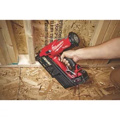 Milwaukee M18FFN-502C 3.3mm 18V 2 x 5.0Ah Li-Ion RedLithium Brushless First Fix Cordless Nail Gun 11 Milwaukee M18FFN-502C 3.3mm 18V 2 x 5.0Ah Li-Ion RedLithium Brushless First Fix Cordless Nail Gun -Collated Nails Shop 448XH A5