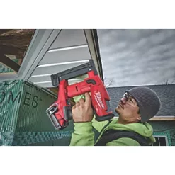 Milwaukee M18FNCS18GS-0X 9.5mm 18V Li-Ion RedLithium Brushless First Fix Cordless Nail Gun - Bare -Collated Nails Shop 612XH A5