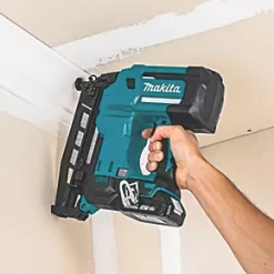 Makita DBN600ZJ 64mm 18V Li-Ion LXT Second Fix Cordless Nail Gun - Bare 9 Makita DBN600ZJ 64mm 18V Li-Ion LXT Second Fix Cordless Nail Gun - Bare -Collated Nails Shop 622HF A4